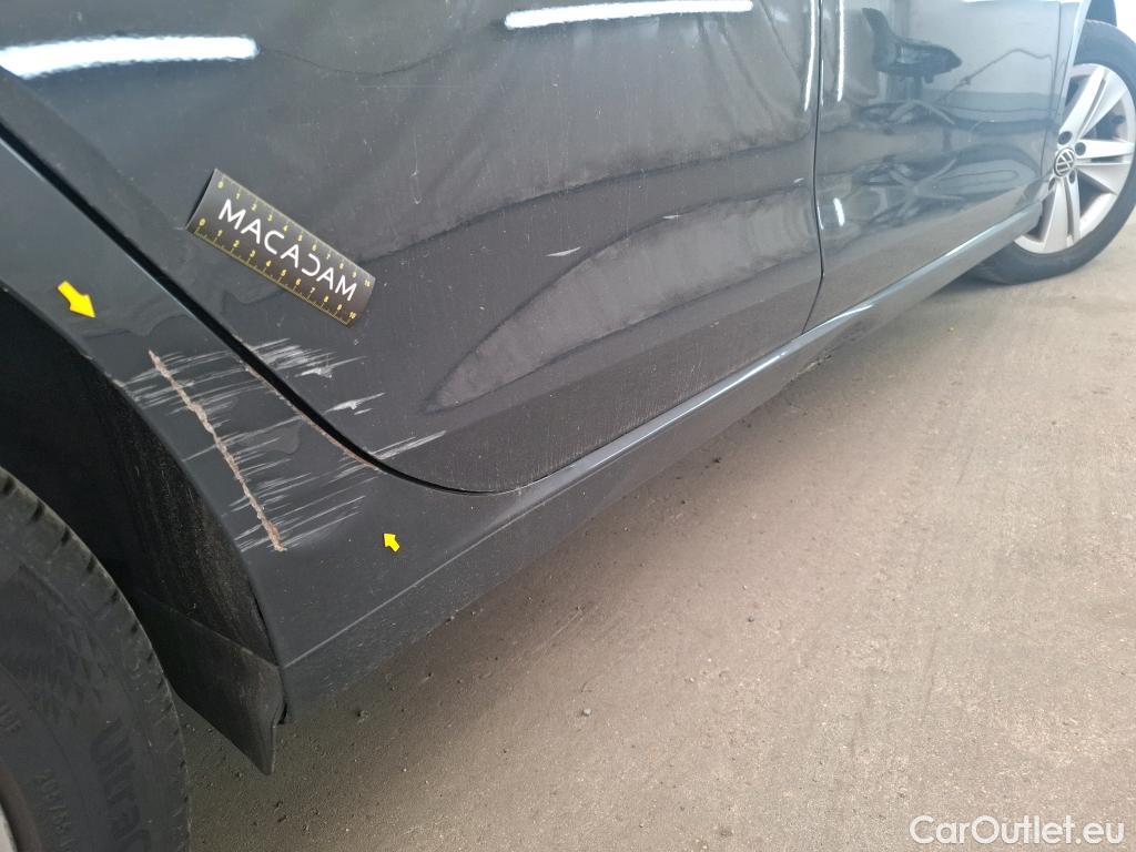  Volkswagen  Golf  VOLKSWAGEN / 2020 / 5P / Berline 1.5 eTSI OPF 150 DSG7 Life 1st #11