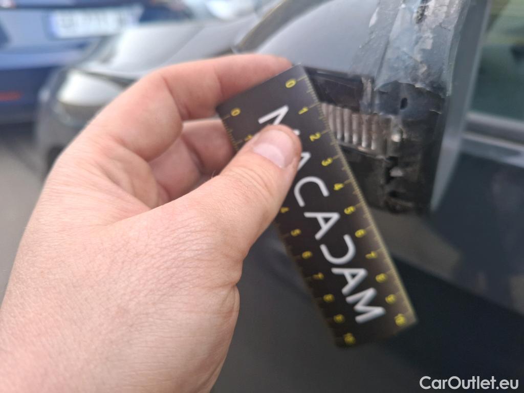  Volkswagen  Golf  VOLKSWAGEN / 2020 / 5P / Berline 1.5 eTSI OPF 150 DSG7 Life 1st #63