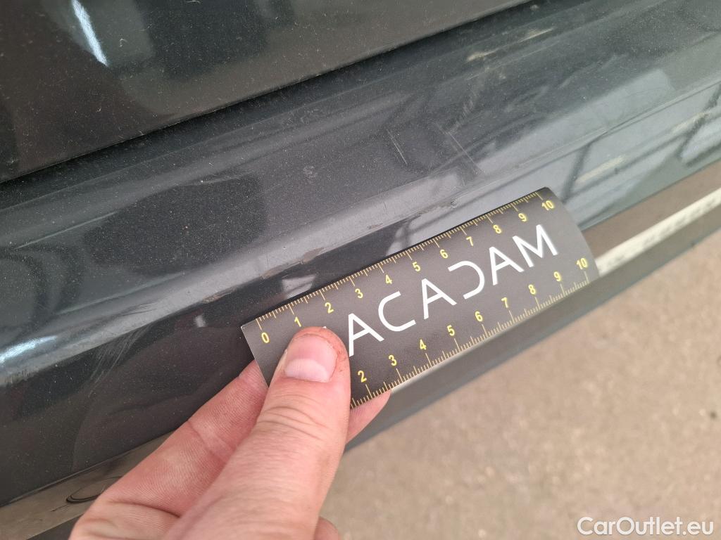  Volkswagen  Golf  VOLKSWAGEN / 2020 / 5P / Berline 1.5 eTSI OPF 150 DSG7 Life 1st #51