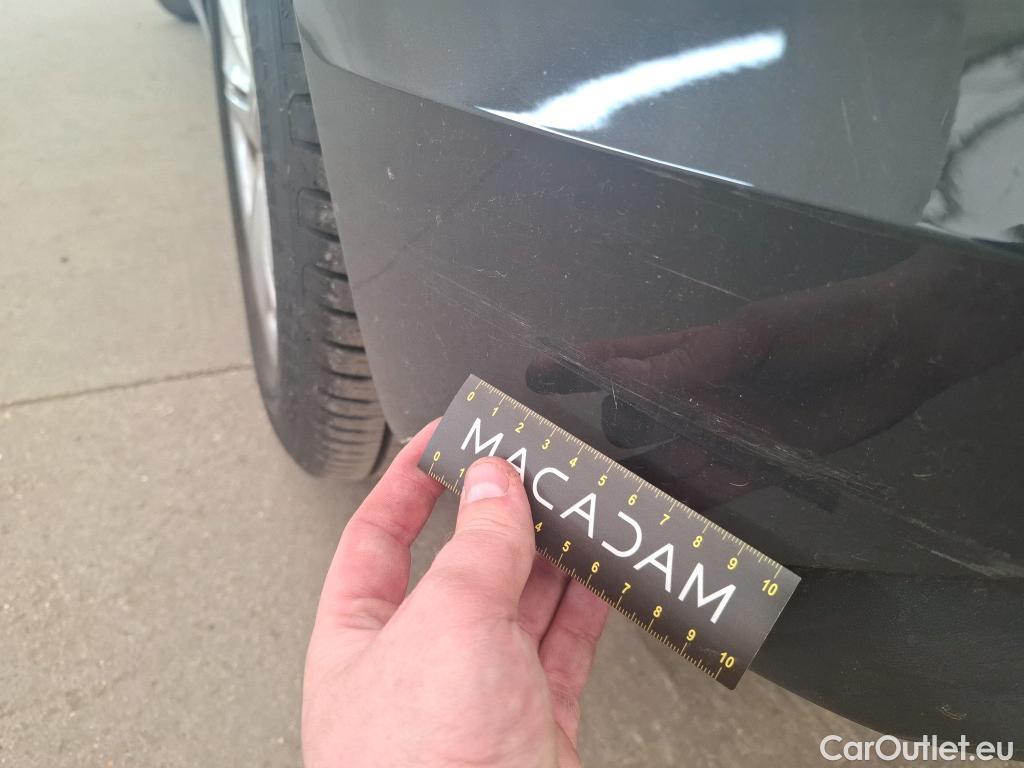  Volkswagen  Golf  VOLKSWAGEN / 2020 / 5P / Berline 1.5 eTSI OPF 150 DSG7 Life 1st #49