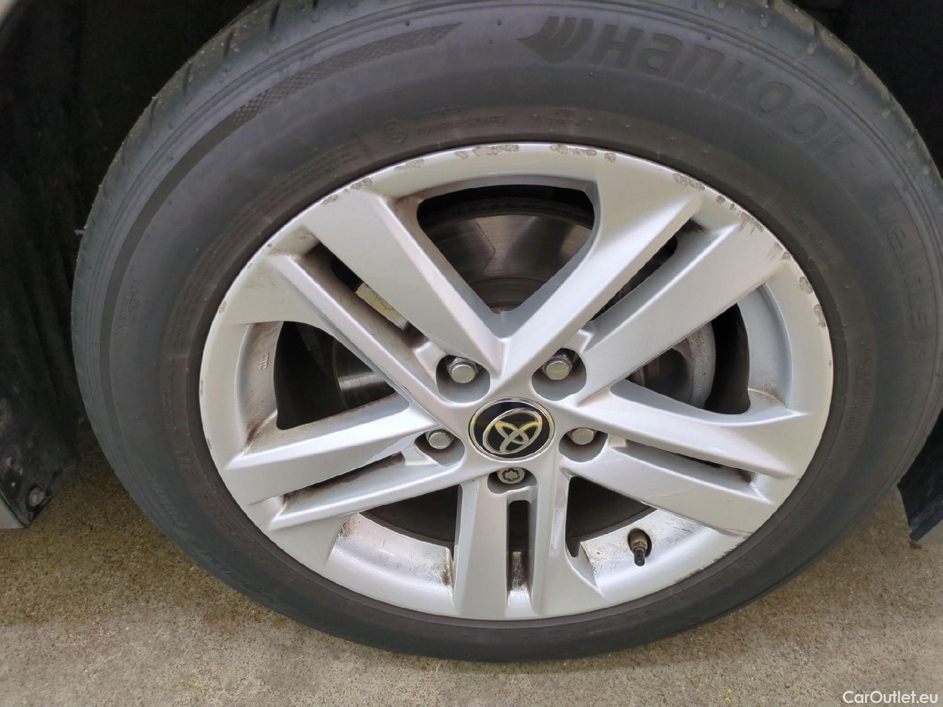  Toyota  Corolla TOYOTA  Touring Sports / 2018 / 5P / Break Hybride 122h Dynamic Business Stage Acad #7