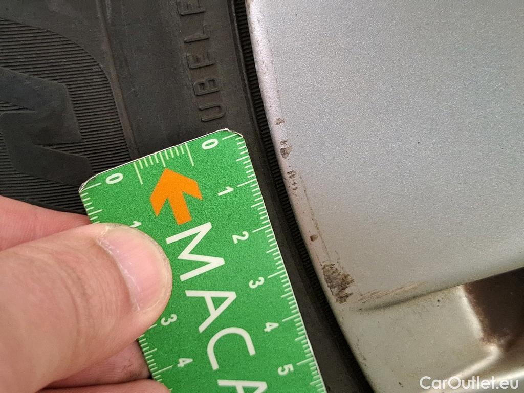  Volkswagen  Golf  VOLKSWAGEN / 2020 / 5P / Berline 2.0 TDI SCR 115 DSG7 Life Busi #60