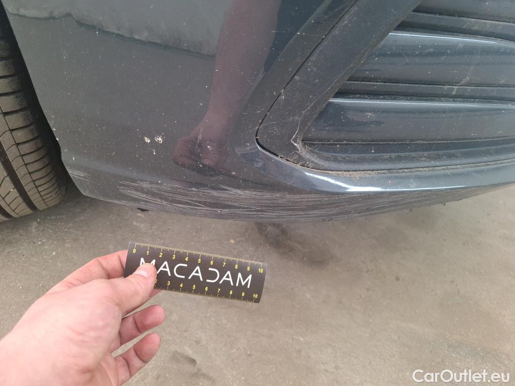  Volkswagen  Golf  VOLKSWAGEN / 2020 / 5P / Berline 1.5 eTSI OPF 150 DSG7 Life 1st #39