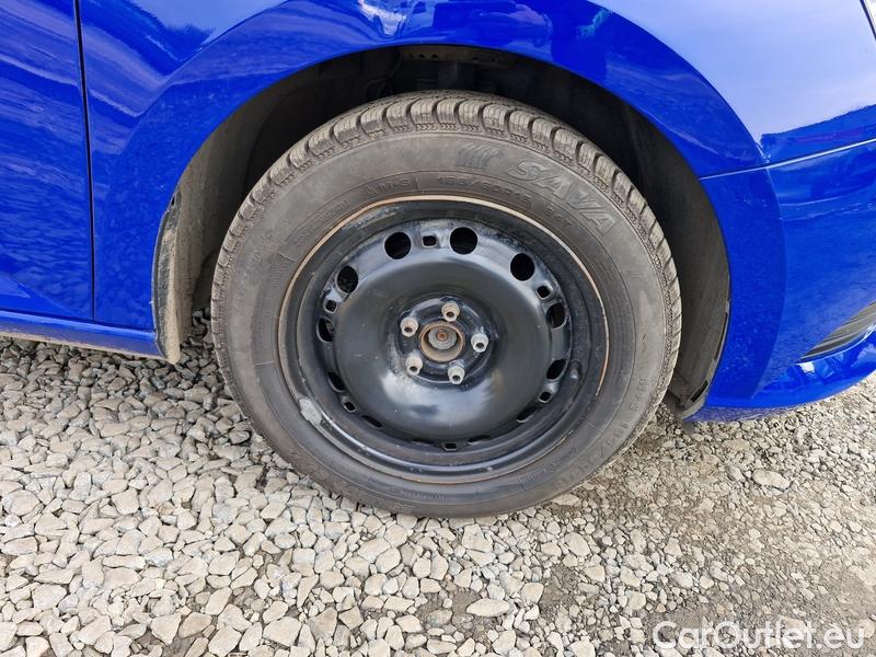  Skoda  Fabia  3 (2015)  1.0TSI 70 Active #4