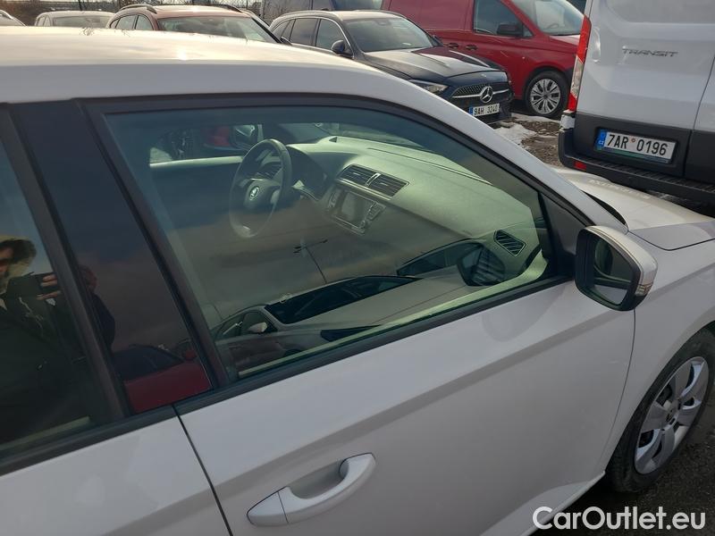  Skoda  Fabia  3 (2015)  1.0MPI 44 Active #38