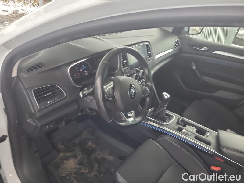  Renault  Megane  IV Estate  (2016)  GT 1.5dCi 115 Intens #15