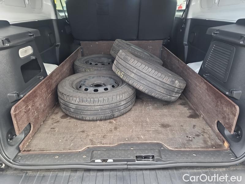  Renault  Trafic  Combi (2014) T.Combi Van dCi L2 4d #5