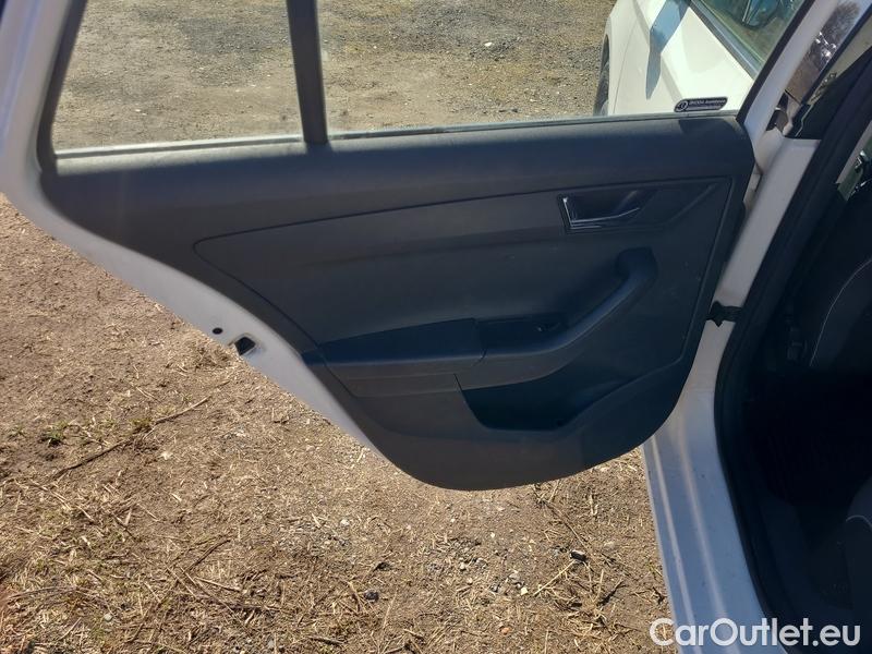  Skoda  Fabia  Combi (2015)  Com.1.0TSI 70 Style #18