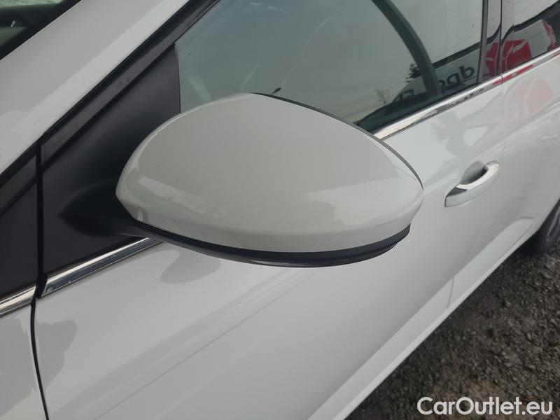  Renault  Megane  IV Estate  (2016)  GT 1.5dCi 115 Intens #5