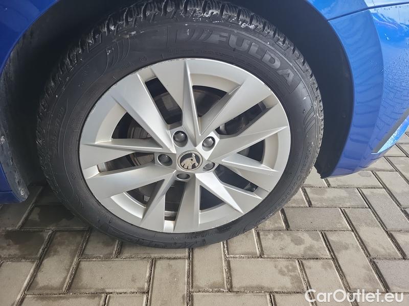  Skoda  Octavia  Combi  (5E5)(03.2017->) Oct.Combi 1.5TSI 110 Style Aut #9