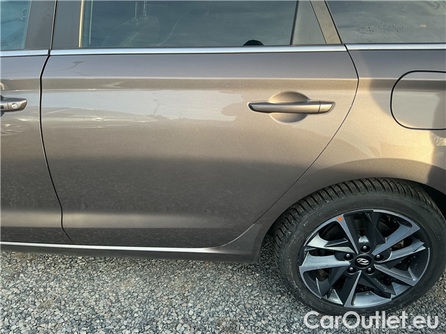  Hyundai  i30  kom.1.5T-GDI Style 5d #6