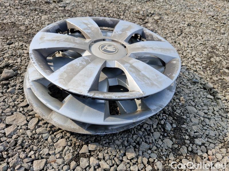  Skoda  Fabia  3 (2015)  1.0TSI 70 Active #2