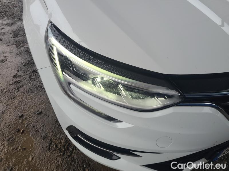  Renault  Megane  IV Estate  (2016)  GT 1.5dCi 115 Intens #3