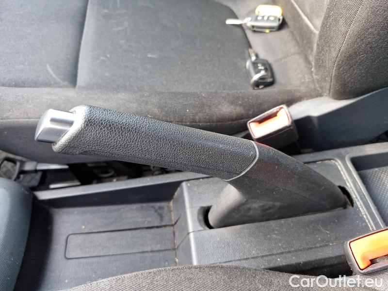  Skoda  Fabia  3 (2015)  1.0TSI 70 Active #4