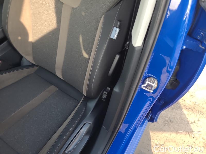  Skoda  Octavia  Combi (NX3)(2020) Oct.C. 2.0TDI 147 Scout 4x4 AT #13