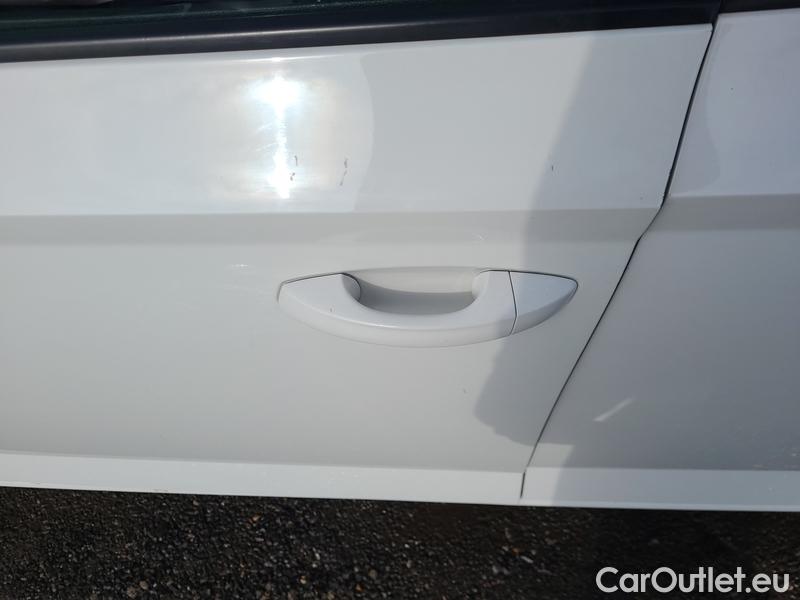  Skoda  Fabia  3 (2015)  1.0MPI 44 Active #8