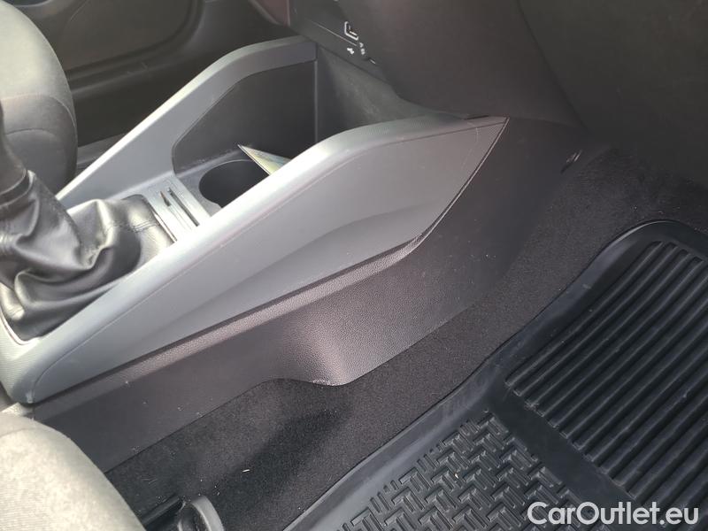  Skoda  Fabia  3 (2015)  1.0MPI 44 Active #41