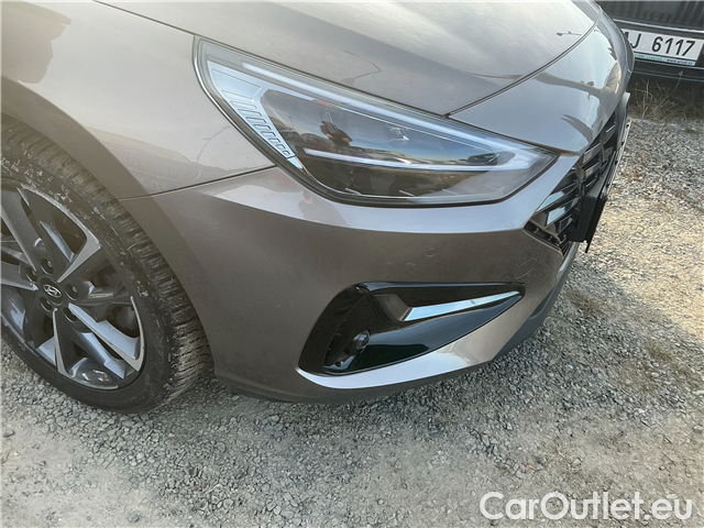  Hyundai  i30  kom.1.5T-GDI Style 5d #1