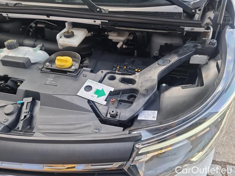  Renault  Trafic  Combi (2014) T.Combi Van dCi L2 4d #8