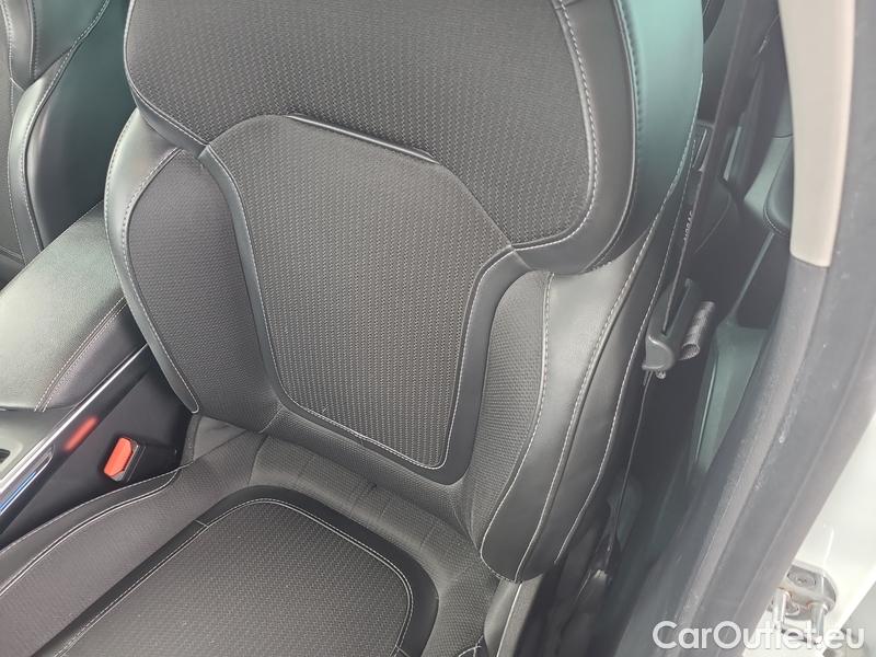  Renault  Megane  IV Estate  (2016)  GT 1.5dCi 115 Intens #18