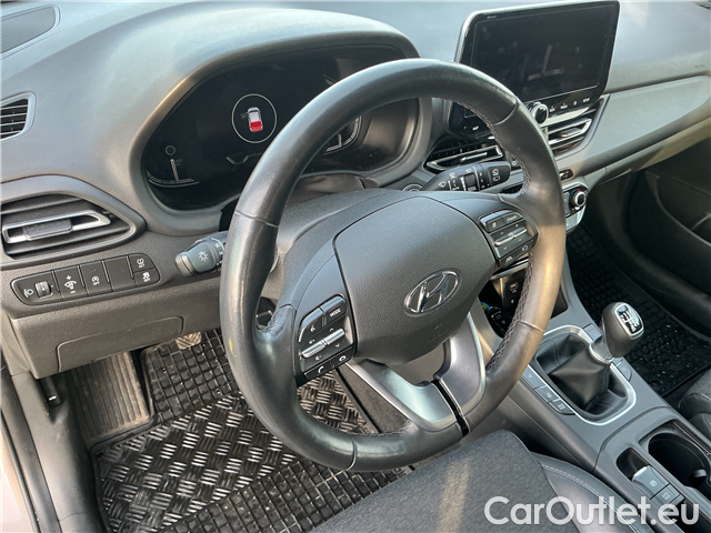  Hyundai  i30  kom.1.5T-GDI Style 5d #14