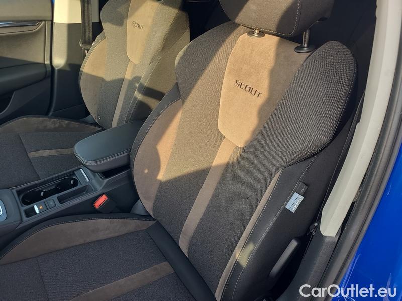  Skoda  Octavia  Combi (NX3)(2020) Oct.C. 2.0TDI 147 Scout 4x4 AT #10