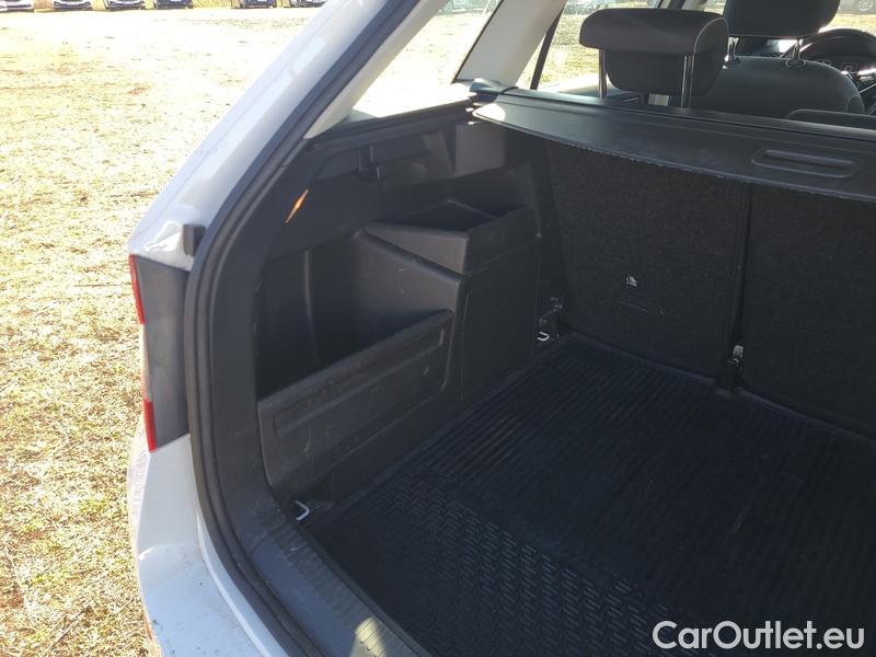  Skoda  Fabia  Combi (2015)  Com.1.0TSI 70 Style #23