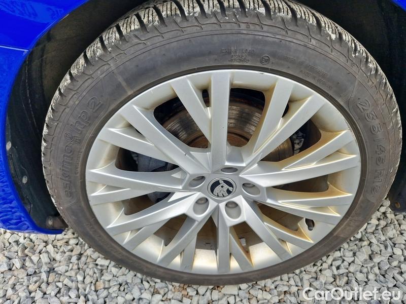  Skoda  Superb  (3V3)(2015) Supe.FL2.0TDI 110 Style #5