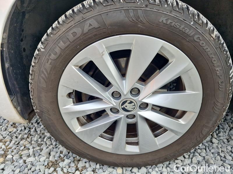  Skoda  Scala  (NW) (2019)  1.0 TSI 81 Style #3