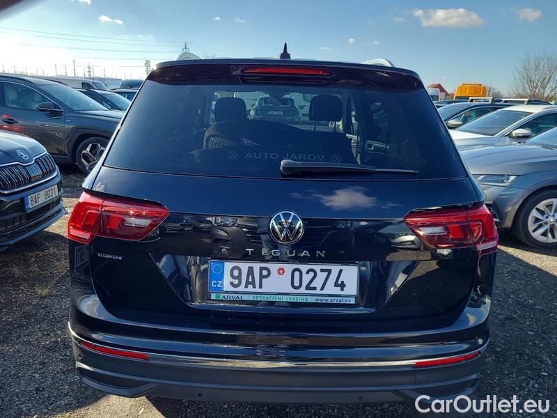  Volkswagen  Tiguan  (AX1)(2020) Tig.All.1.5 TSI 110 Life AT 5d #14