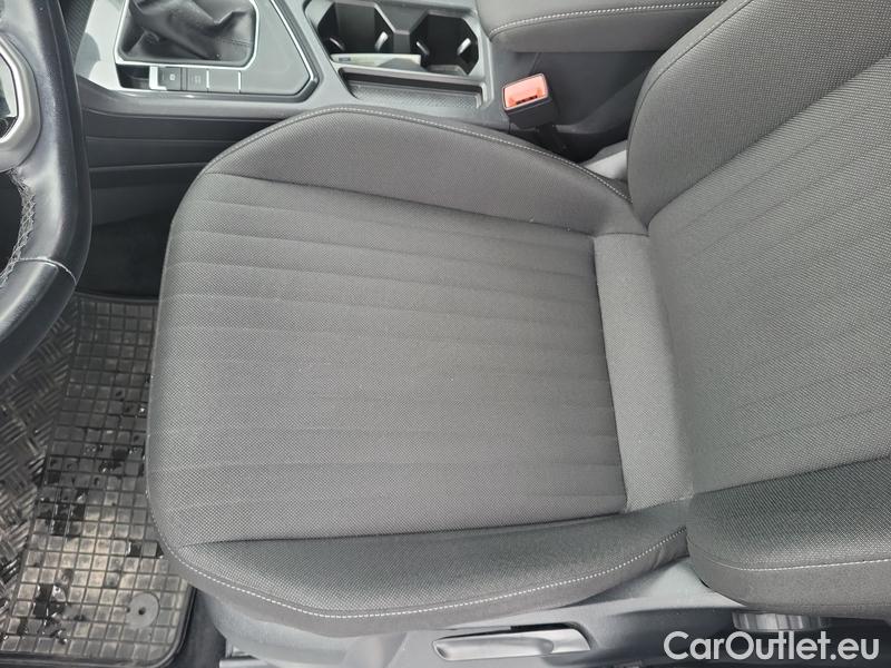  Volkswagen  Tiguan  (AX1)(2020) Tig.All.1.5 TSI 110 Life AT 5d #3