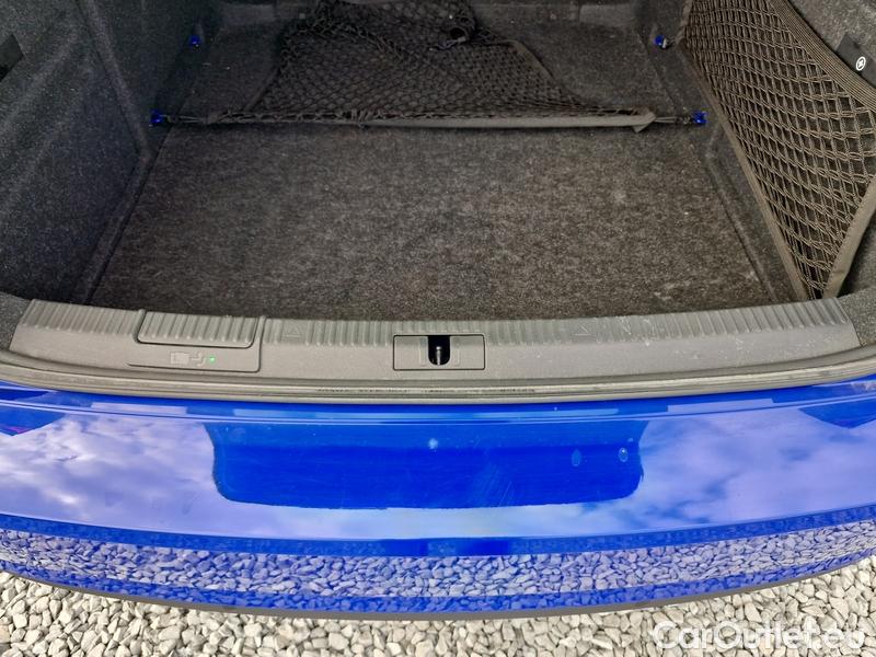  Skoda  Superb  (3V3)(2015) Supe.FL2.0TDI 110 Style #21