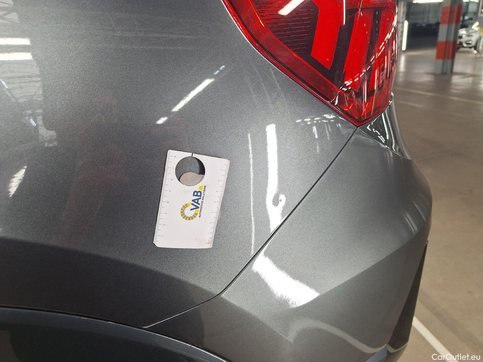  Audi  Q3 Audi,  SB '19, Audi  Sportback 35 TDI S tronic S Line Business  #17