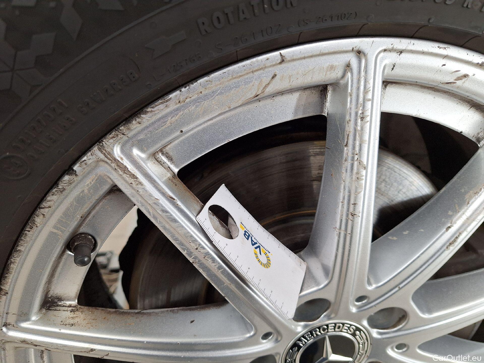  Mercedes  GLA Mercedes,  '20, Mercedes-Benz   180 d Business Solution 5d #25