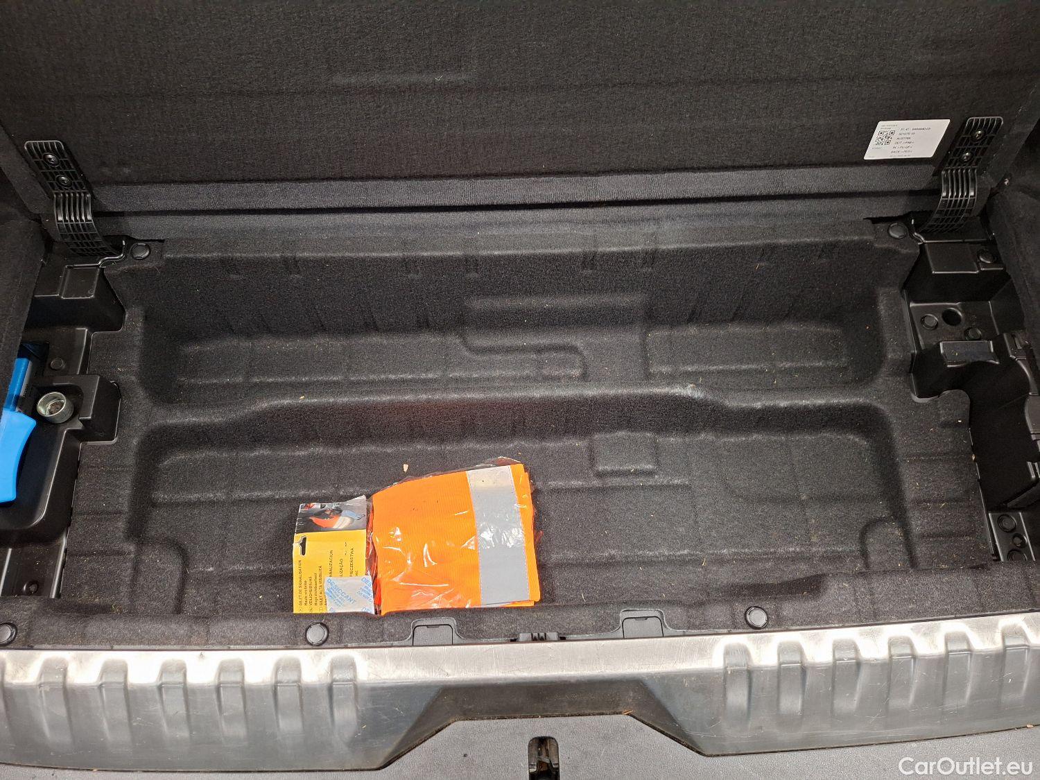  Bmw  Serie 5 BMW, 5-ser To FL'20 PHEV, BMW 5 Reeks Touring 520e 150kW 5d #1