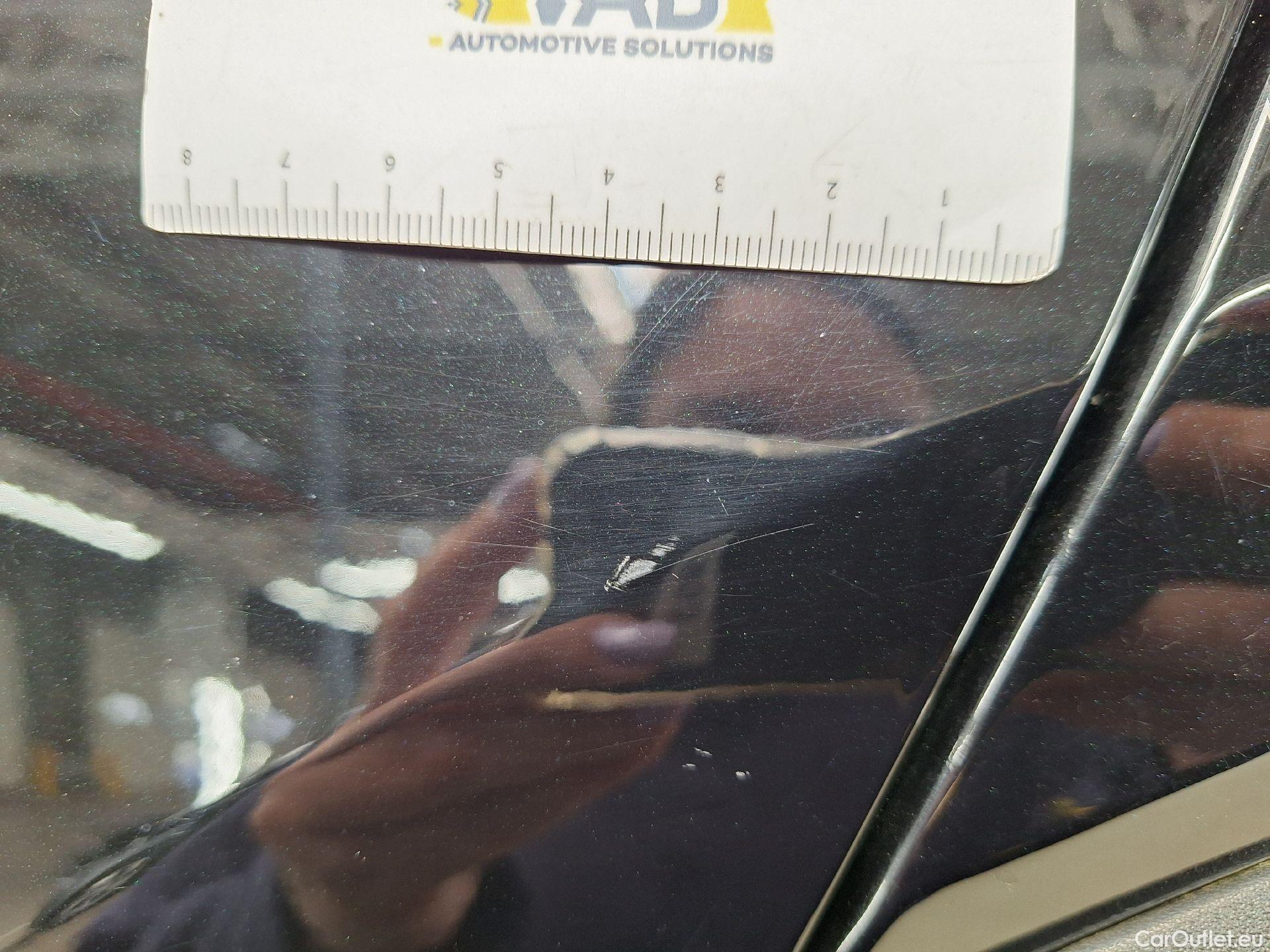  Volvo  XC 40 Volvo, XC40 '17, Volvo XC40 T2 Momentum Core 5d #19