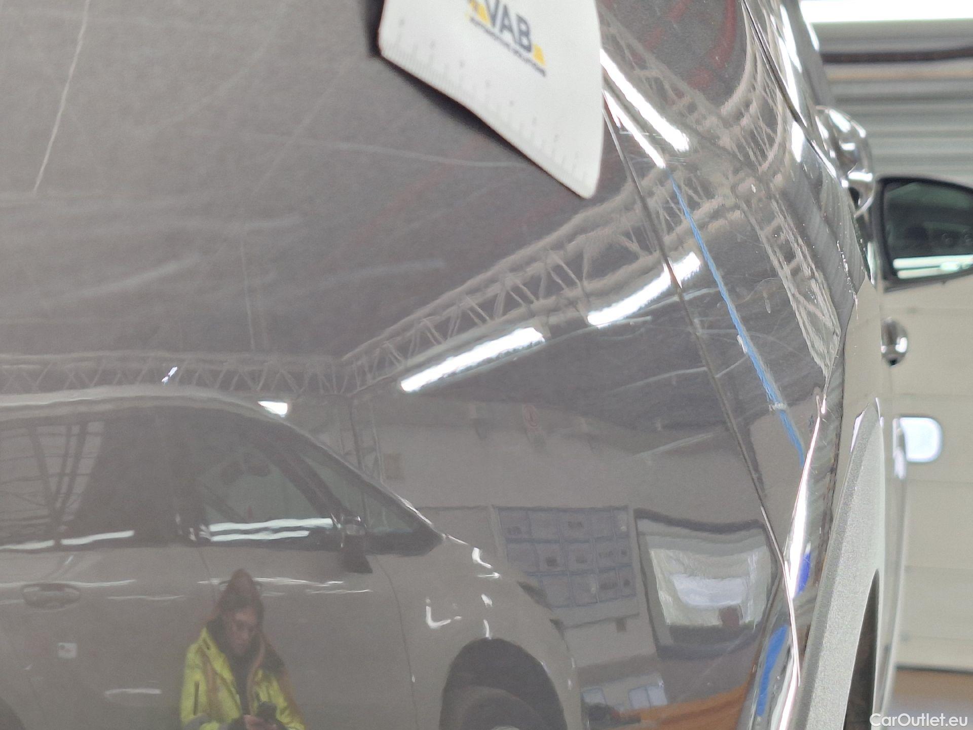  Opel   Grandland X Opel, '17, Opel 1.5 Turbo D D S/S AT8 Edition 5d #15