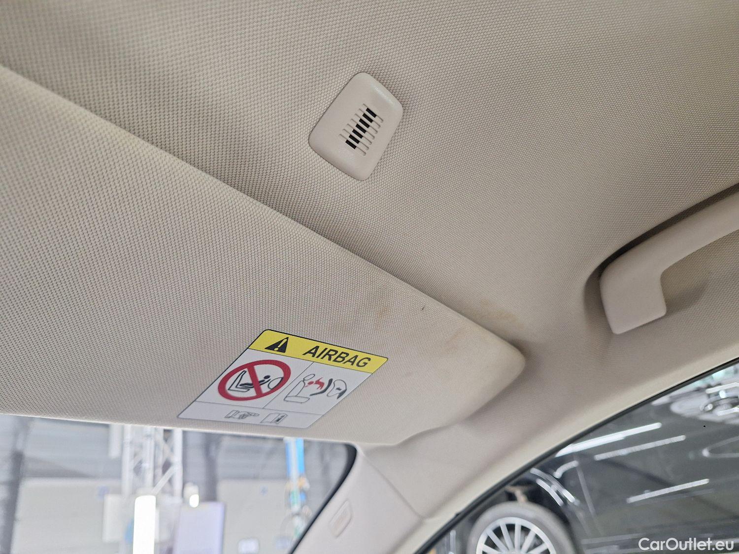  Bmw  Serie 5 BMW, 5-ser To FL'20 PHEV, BMW 5 Reeks Touring 520e 150kW 5d #60