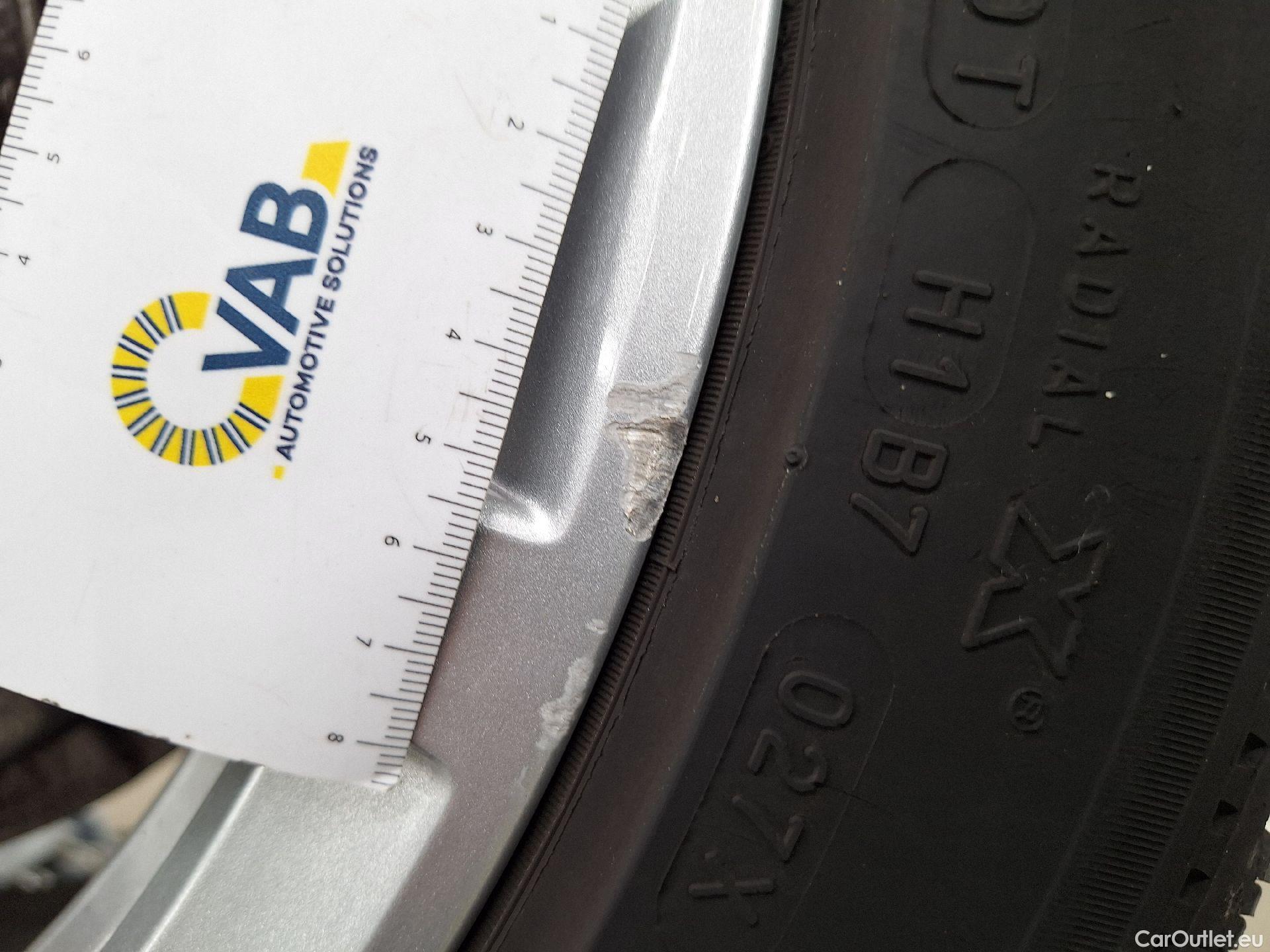  Bmw  Serie 5 BMW, 5-ser To FL'20 PHEV, BMW 5 Reeks Touring 530e Auto 5d #32