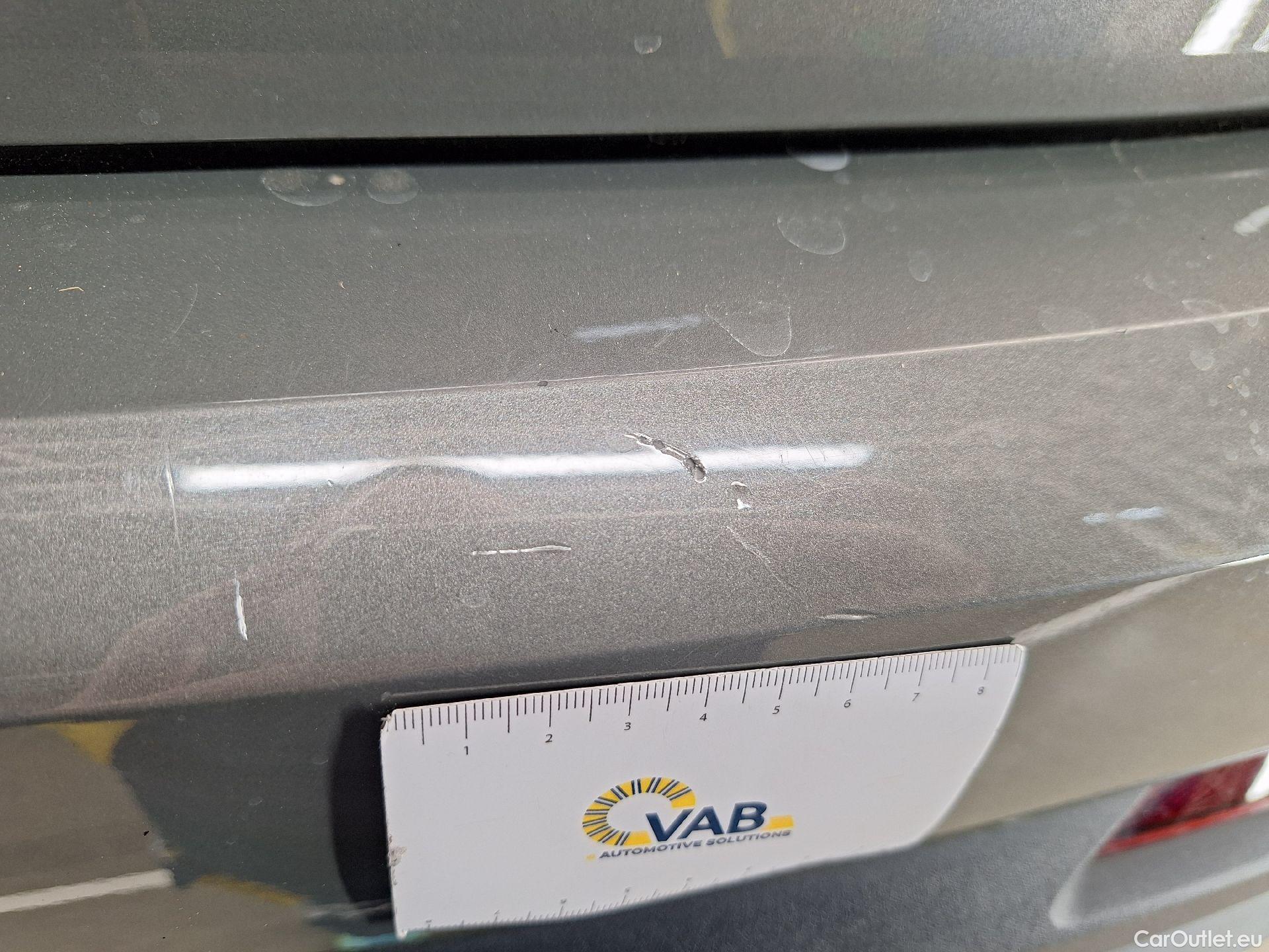  Audi  Q3 Audi,  '18, Audi  35 TDI S Tronic Business Edition 5d #13