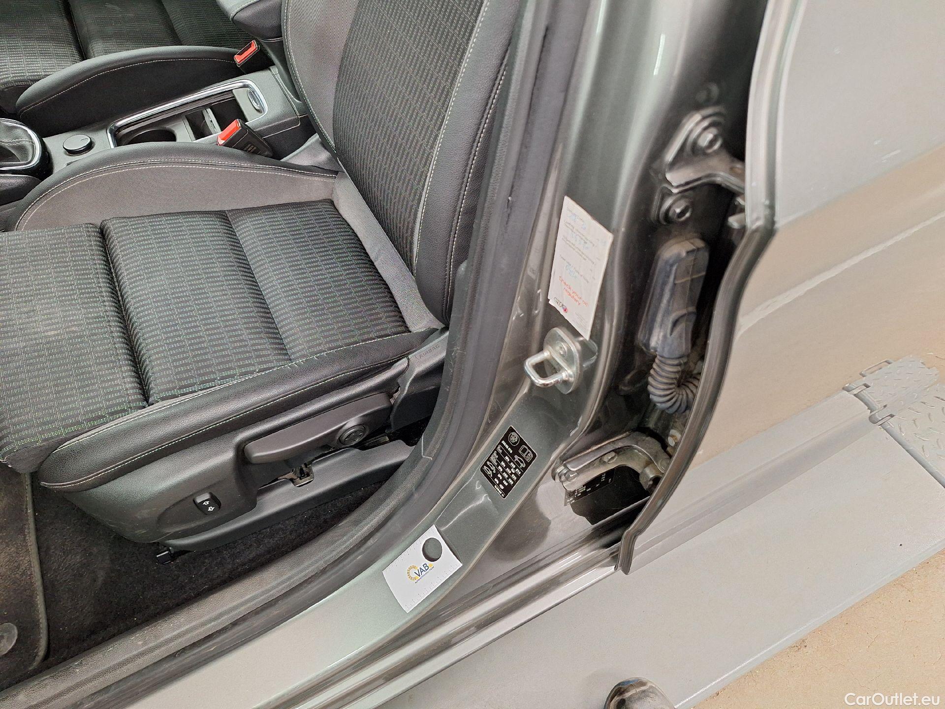  Opel  Astra Opel,  ST FL'19, Opel  Sports Tourer 1.5 Turbo D 77kW S/S Eleg #33