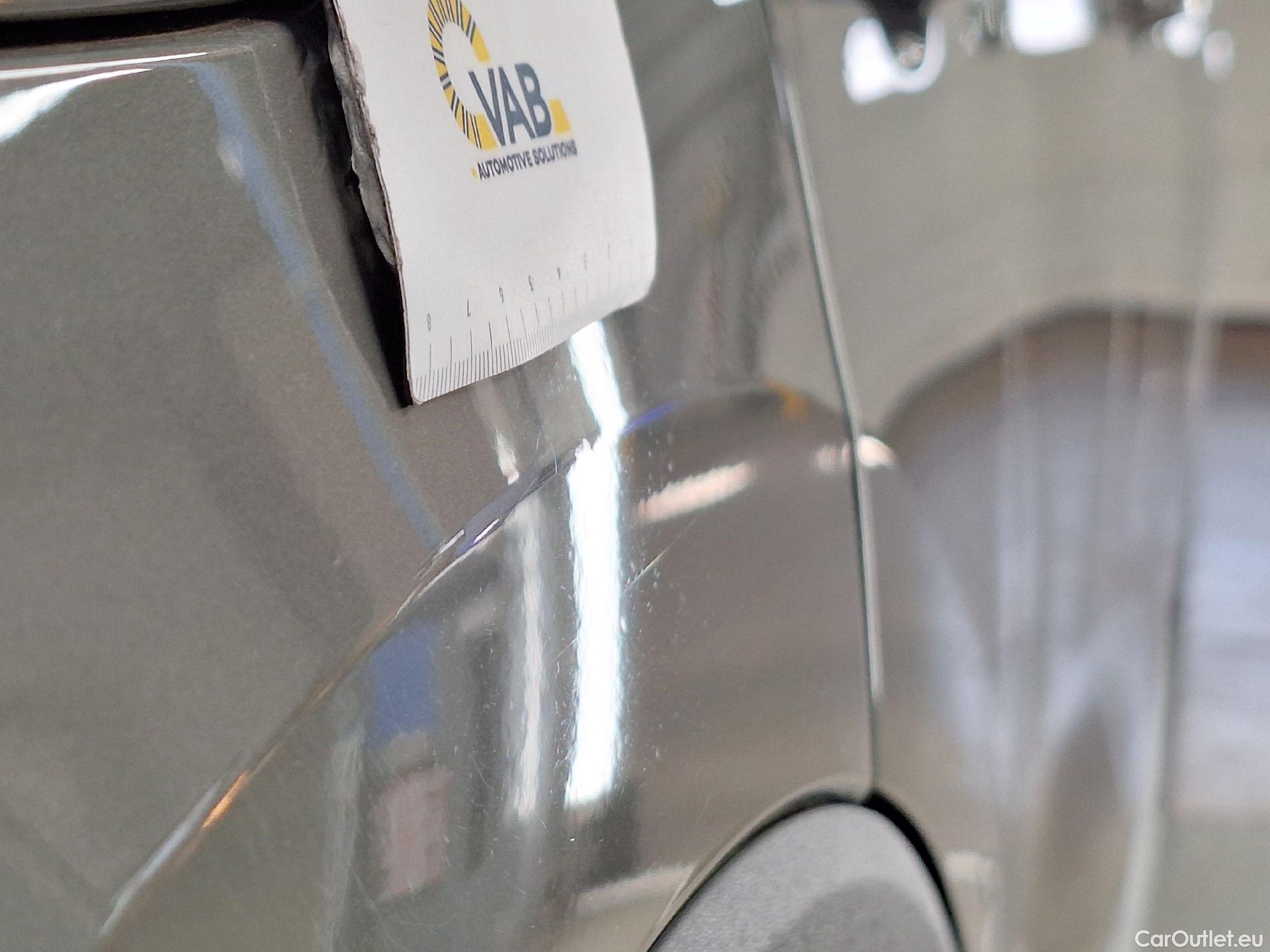  Audi  Q3 Audi,  '18, Audi  35 TDI S Tronic Business Edition 5d #15