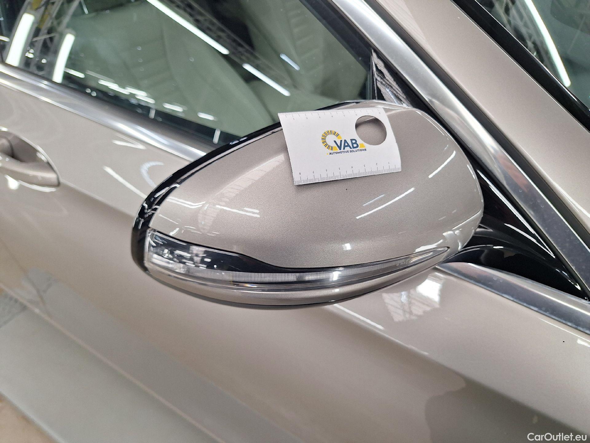  Mercedes  E-Klasse Mercedes, E-Class FL'20 PHEV, Mercedes-Benz  Berline E 300 de 4MATIC Bus #18