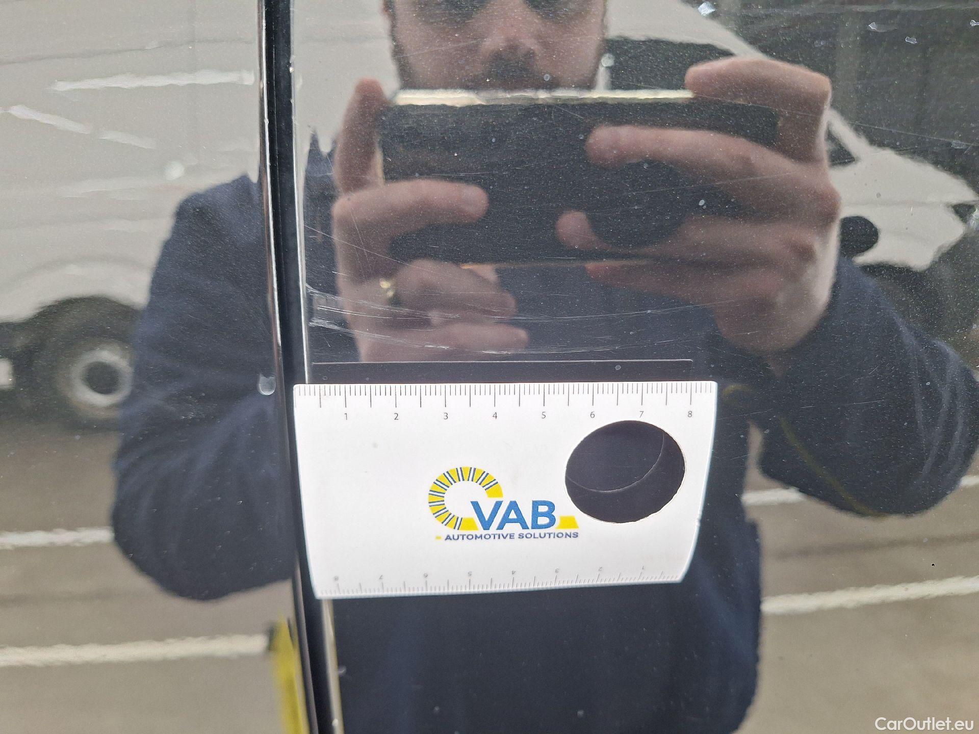  Audi  Q3 Audi,  SB '19, Audi  Sportback 35 TDI S tronic S Line Business  #20