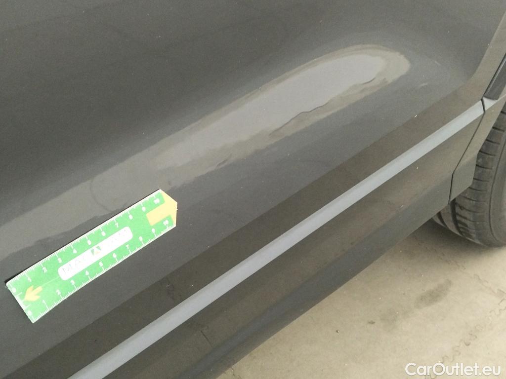  Audi  Q2 AUDI  / 2020 / 5P / todoterreno Advanced 35 TFSI 110kW (150CV) S tronic (AC) #6