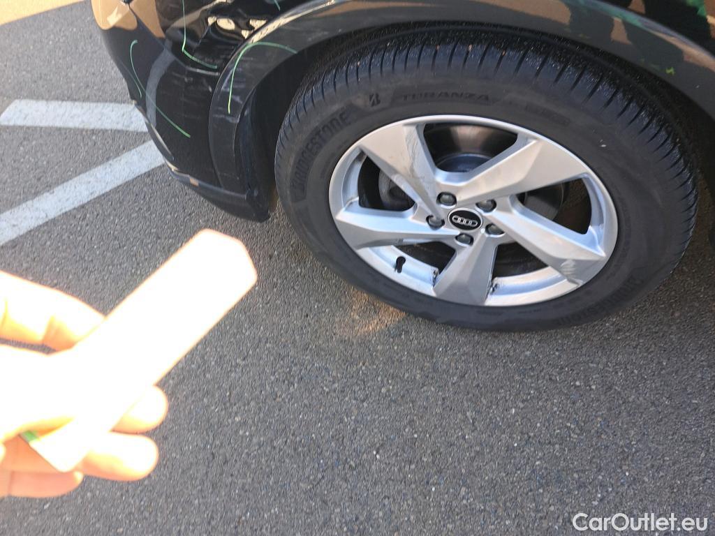  Audi  Q3 AUDI  / 2018 / 5P / todoterreno Advanced 35 TDI 110kW (150CV) S tronic #29