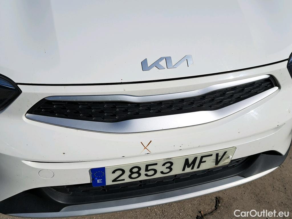  KIA  STONIC  Concept 1.0 T-GDI 100CV MT6 E6d #13