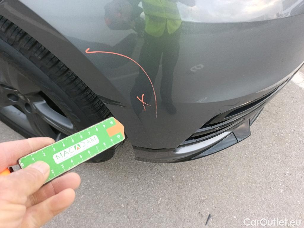  Land Rover  Range Rover LAND ROVER  Velar / 2017 / 5P / todoterreno 2.0D I4 150kW R-Dynamic S 4WD Auto #9