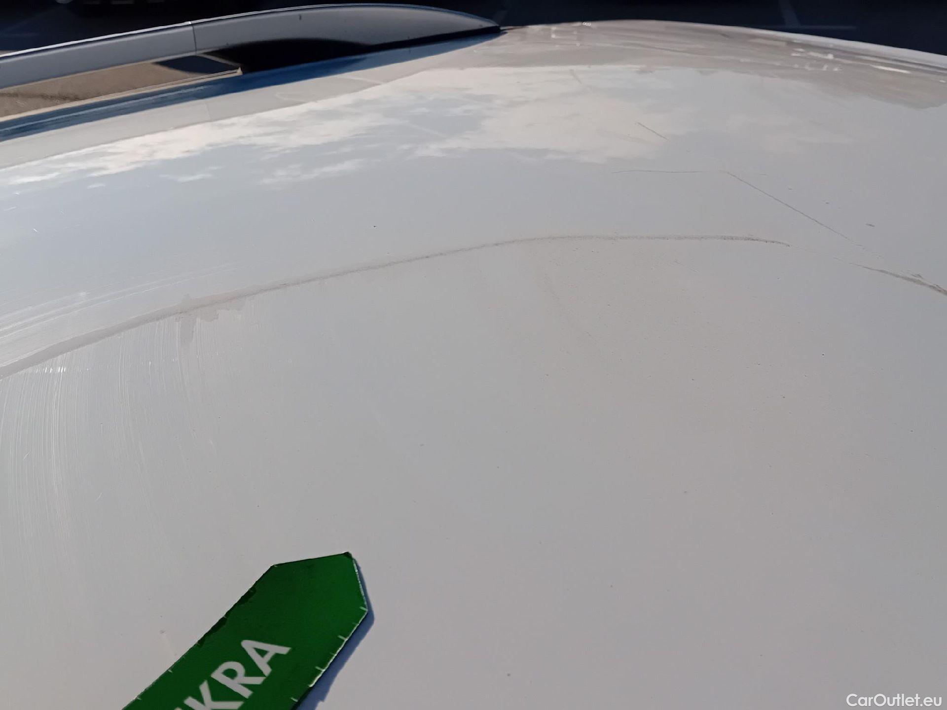  Ford  Kuga FORD  / 2016 / 5P / todoterreno 1.5 EcoBoost 88kW 4x2 Trend+ (CX) #28