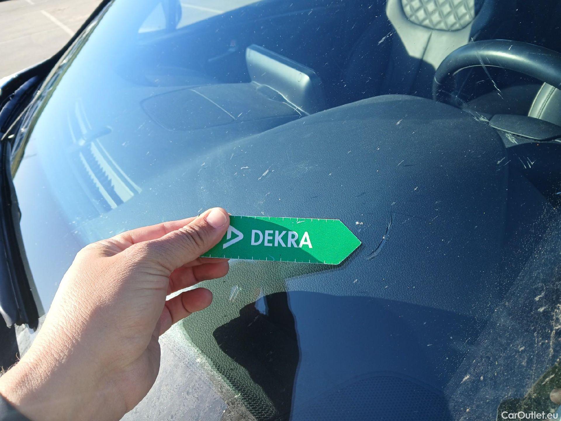  Hyundai  Santa Fe HYUNDAI  / 2021 / 5P / todoterreno 2.2 CRDi Maxx DCT 4x2 #10